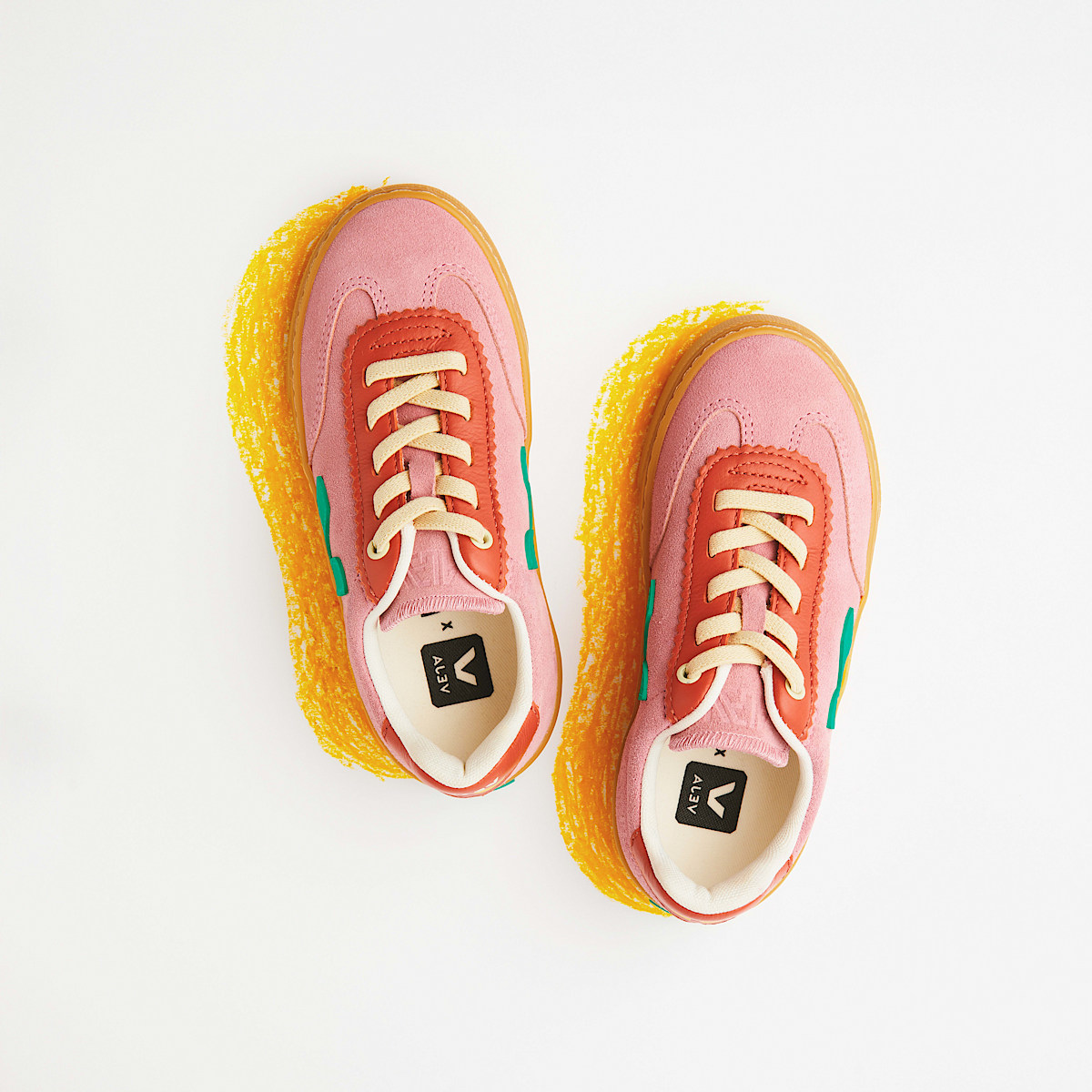 VOLLEY ELASTIC LACES SUEDE VEJA X JELLY MALLOW MARY - Image 4