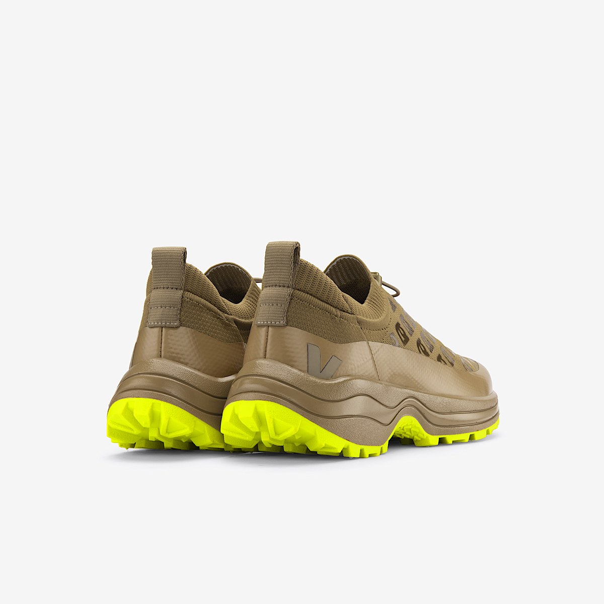 VEJA X AMELIE PICHARD BEIGE - Image 3